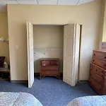 Pershing Heights 16